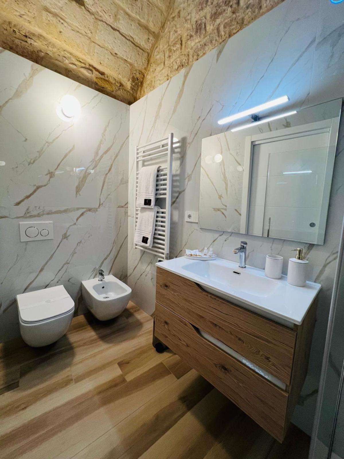 Carola Luxury Room Bari Ngoại thất bức ảnh