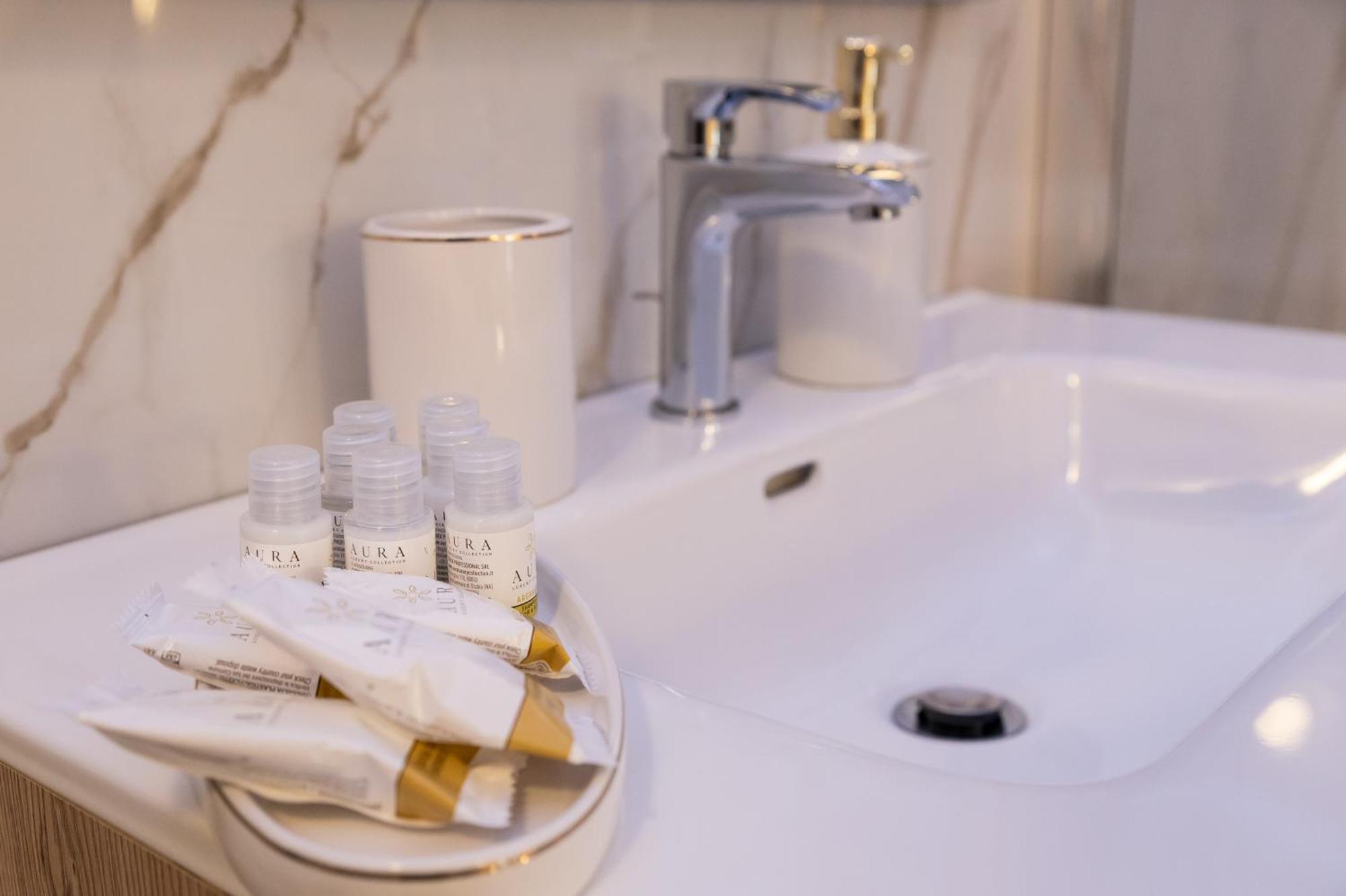 Carola Luxury Room Bari Ngoại thất bức ảnh