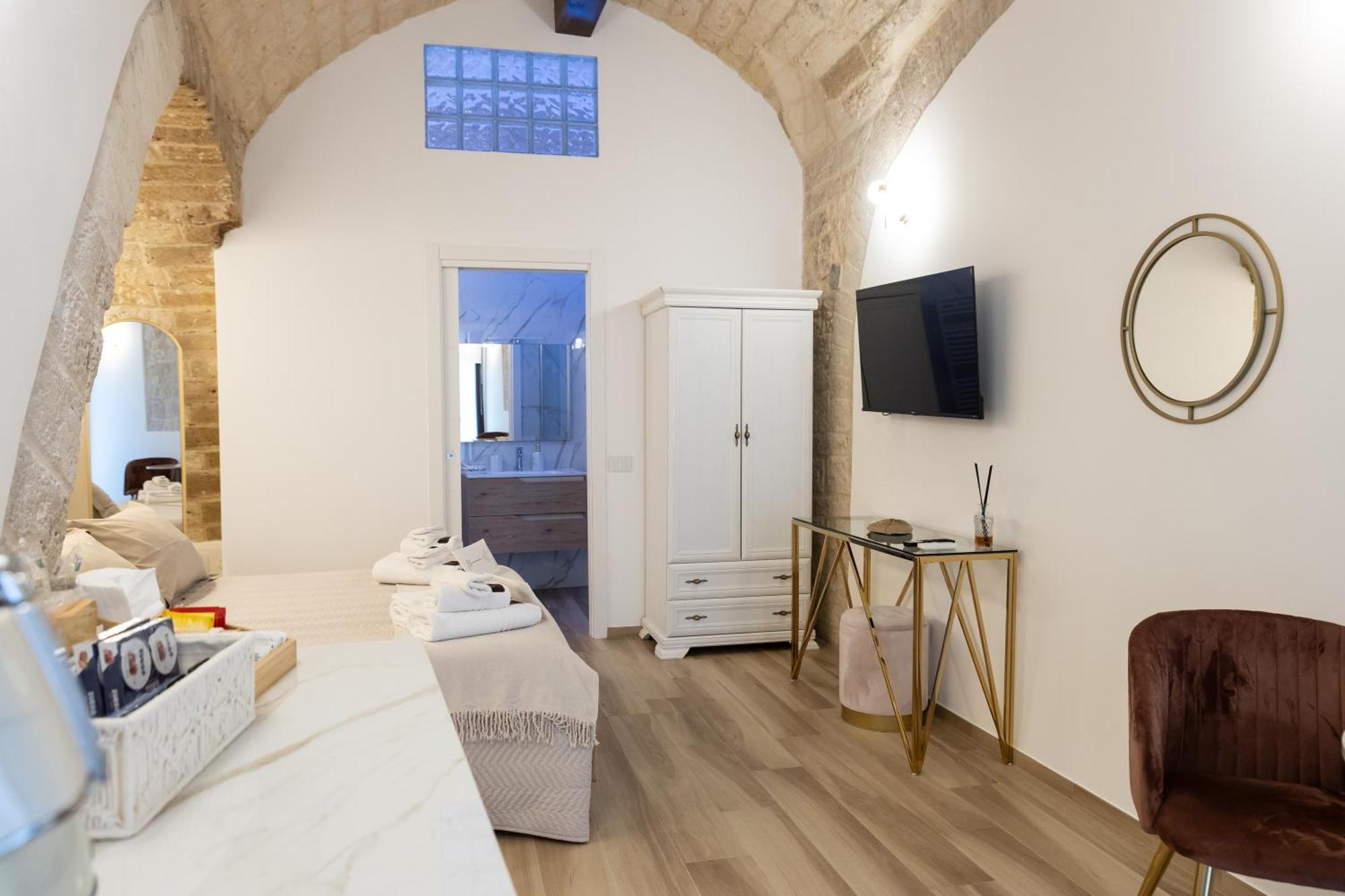 Carola Luxury Room Bari Ngoại thất bức ảnh